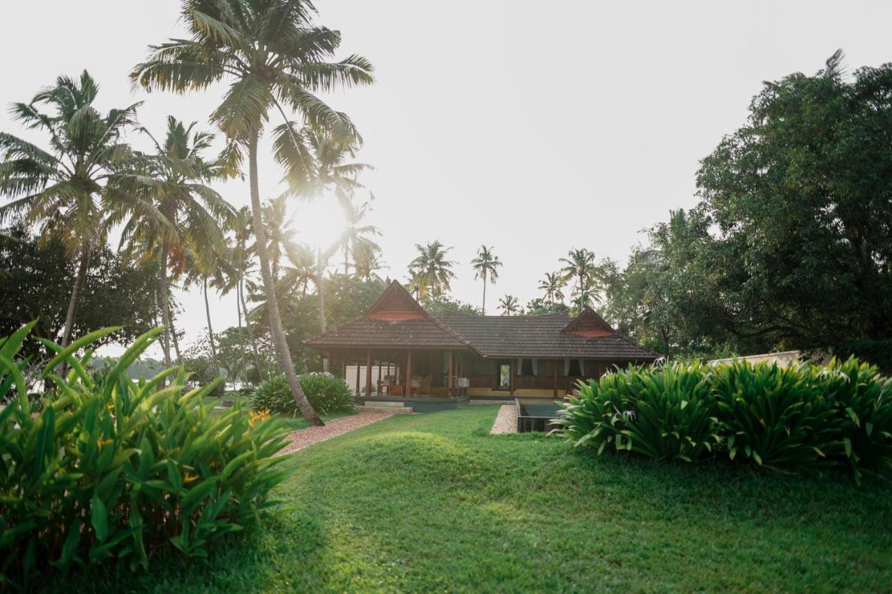 Vismaya Lake Heritage Turavūr 외부 사진